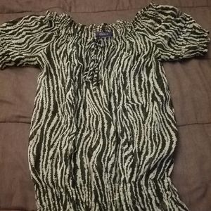 Miley Cyrus x Max Azria shirt